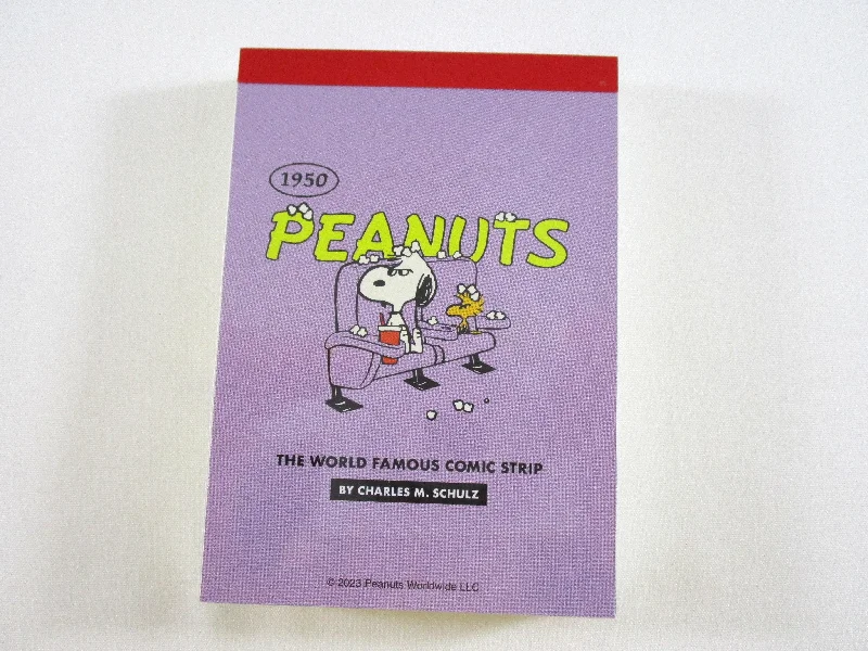 Cute Kawaii Peanuts Snoopy Mini Notepad / Memo Pad Kamio - F Vintage Theater - Stationery Designer Paper Collection