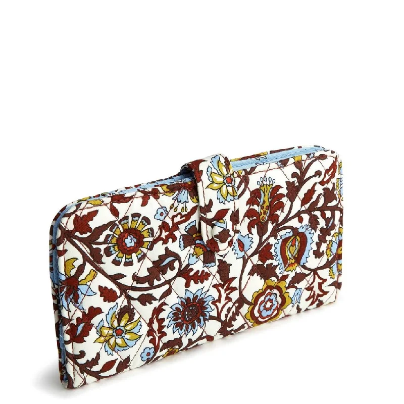 Vera Bradley : Tab Wallet - Marrakesh Vines Cream in Cotton Gabardine