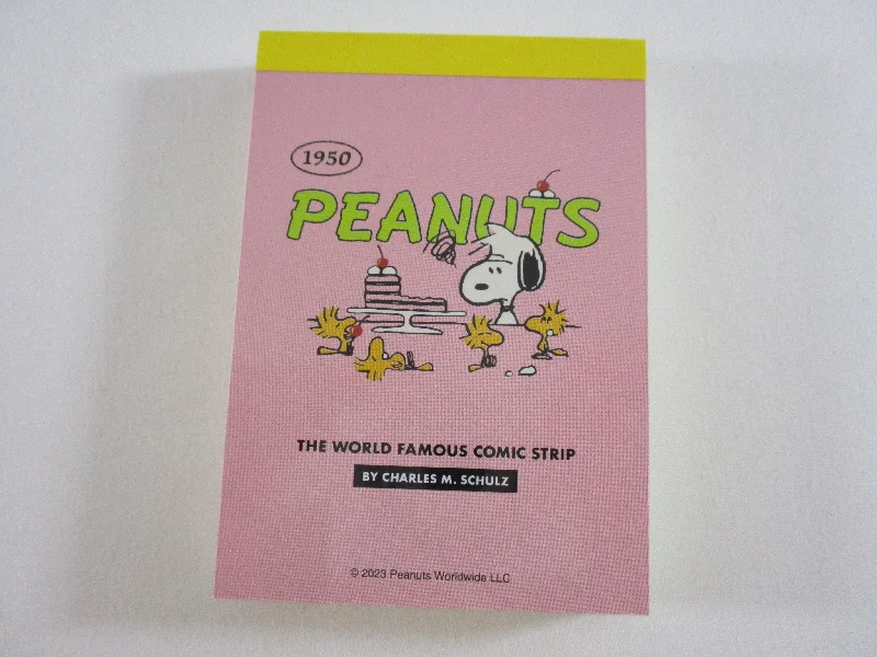 Cute Kawaii Peanuts Snoopy Mini Notepad / Memo Pad Kamio - E Pastry Baker - Stationery Designer Paper Collection